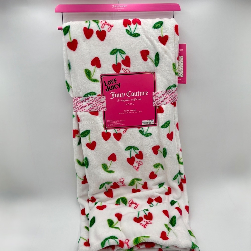 Love Juicy Couture Home Plush Throw Blanket 50x70 White Red Cherry